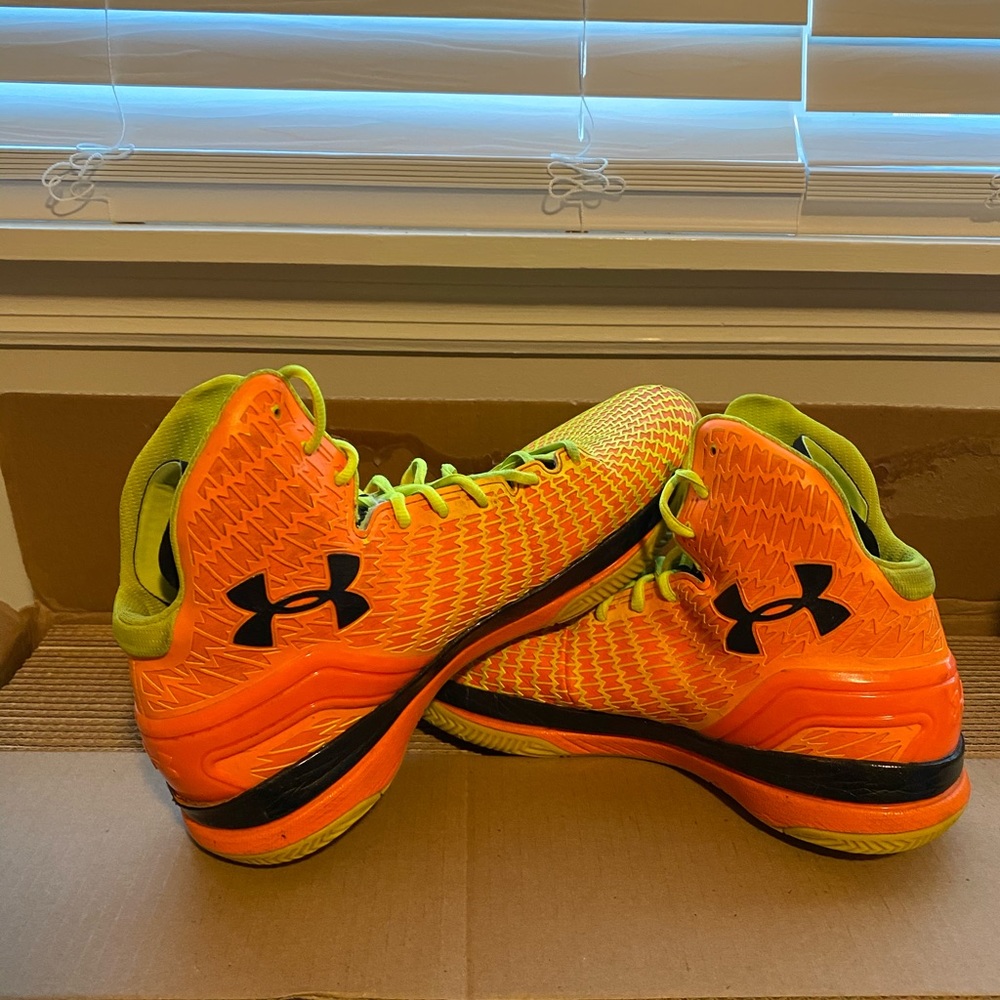 Under Armour Basketball shoes